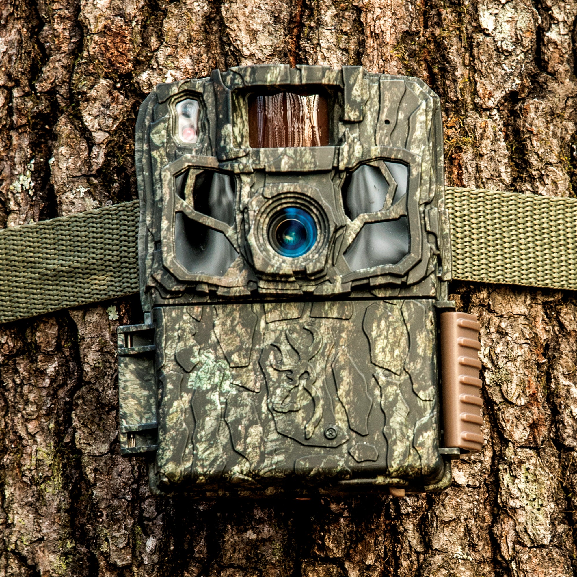 Dark Ops Series – Browning Trail Cameras